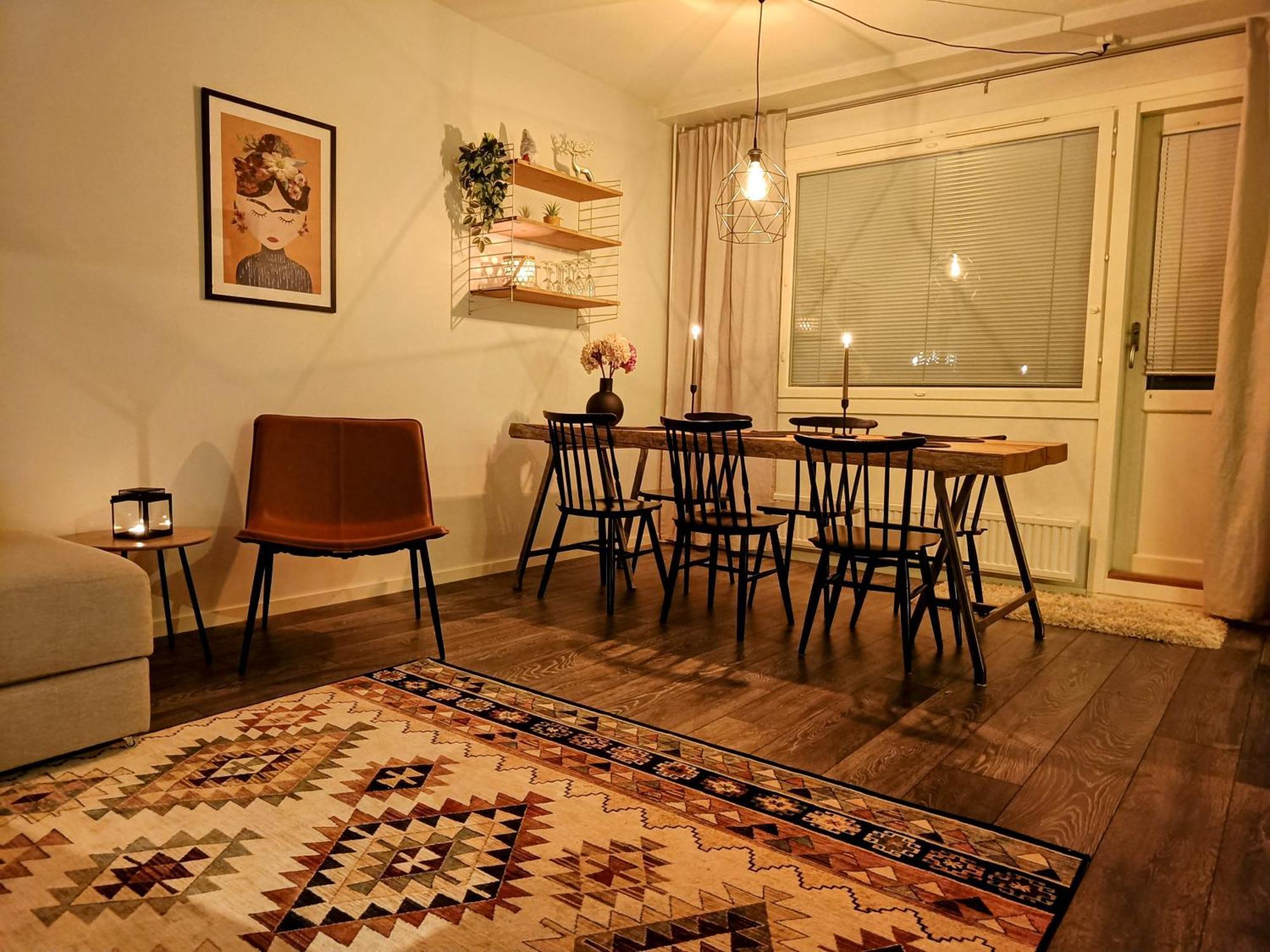 Big 88M2 Apartment In The Center روفانييمي المظهر الخارجي الصورة